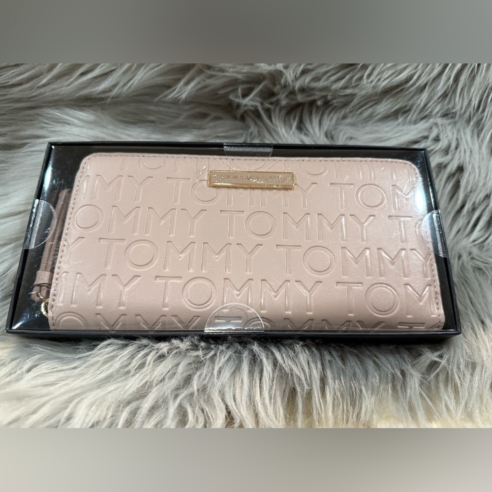 Tommy Hilfiger Pink Embossed Wallet
